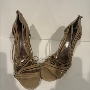 Chinese Laundry size 9 strappy tan heels